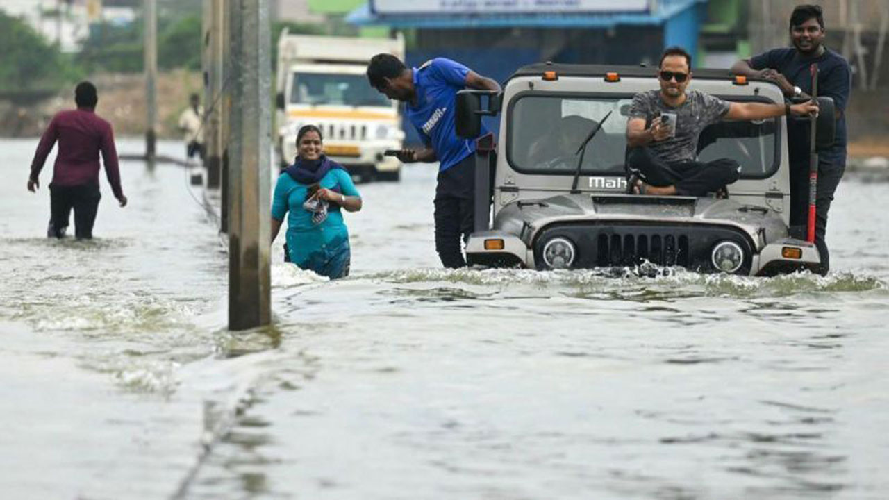 ভারতের দক্ষিণাঞ্চলে ‘মিগজাউমের’ তাণ্ডব, নিহত ১২