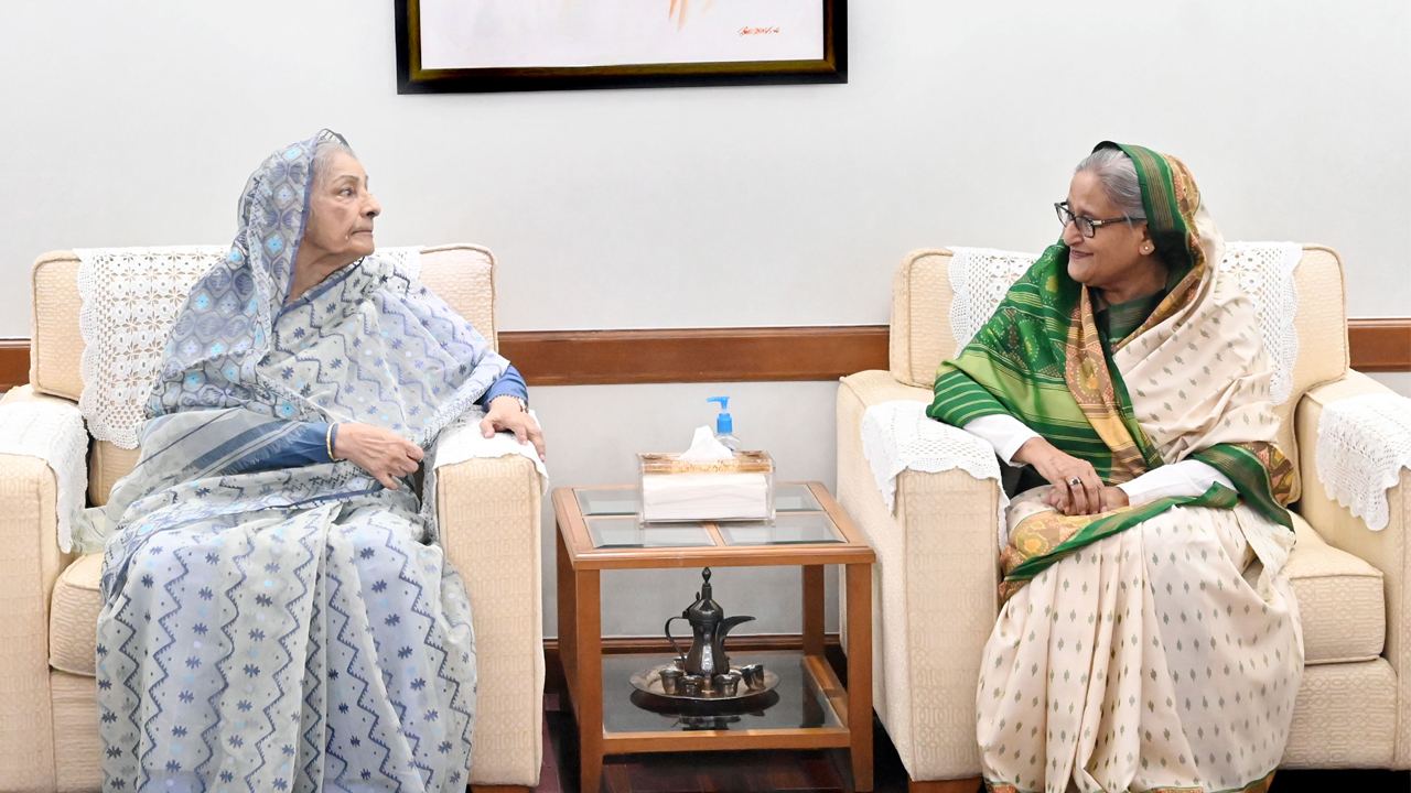 দেবর ভাবির দ্বন্দ : প্রধানমন্ত্রীর কাছে রওশন এরশাদের নালিশ